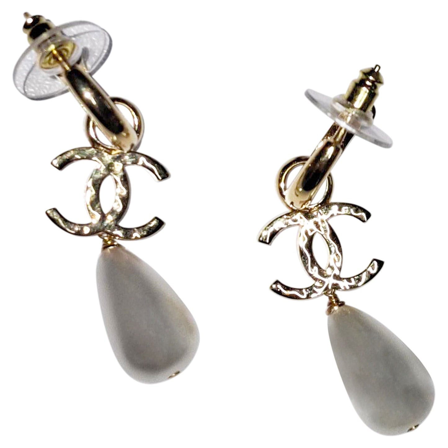 Chanel earring