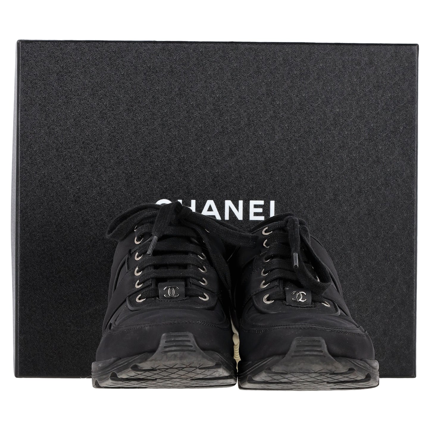 Chanel sneaker
