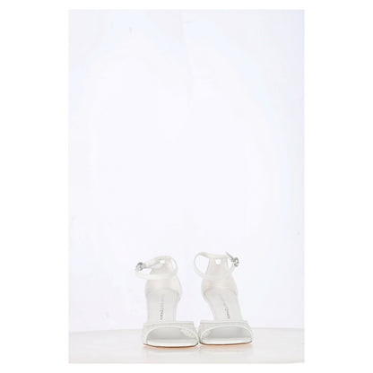 Stuart Weitzman heel