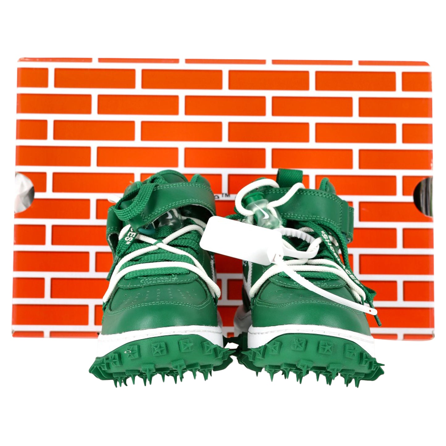 Off-White sneaker